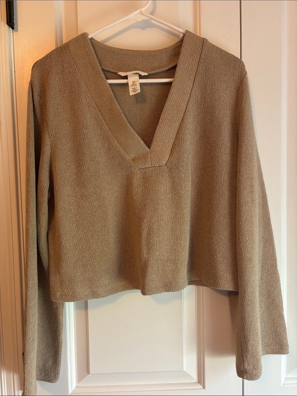 H&M V-Neck Cropped Knit Sweater - Taupe